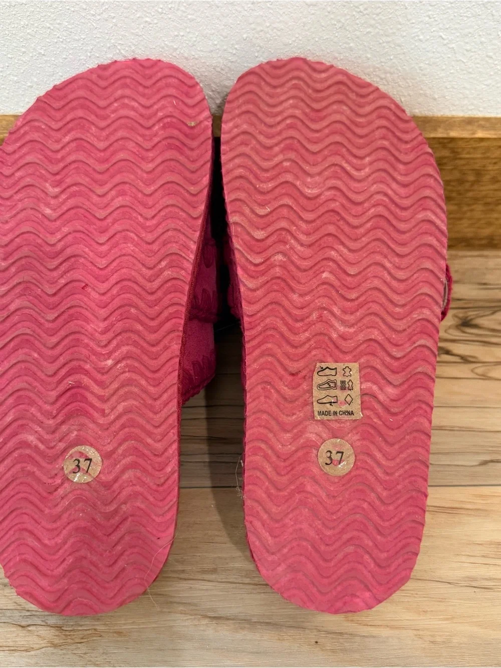 MOU Sandals Size 37 Fuschia Color